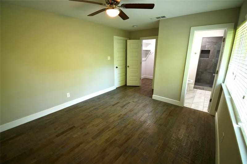 1015 Mitchell Road, Irving TX 75060 - Photo 12
