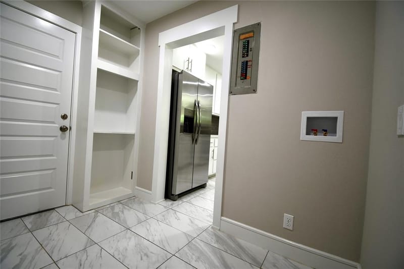 1015 Mitchell Road, Irving TX 75060 - Photo 26