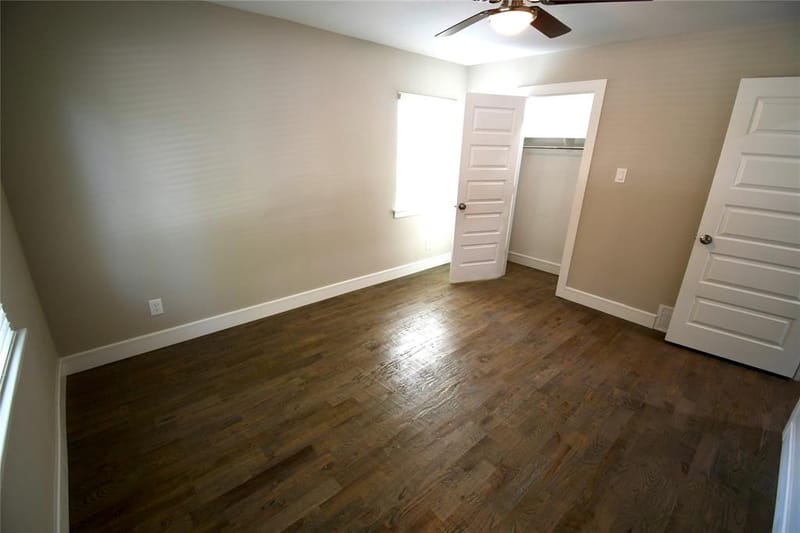 1015 Mitchell Road, Irving TX 75060 - Photo 18