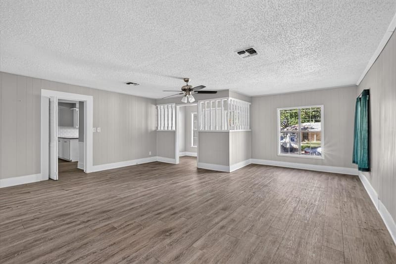 2415 W Collin Street, Corsicana TX 75110 - Photo 6
