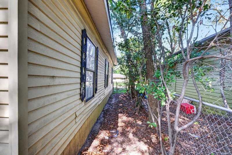 2415 W Collin Street, Corsicana TX 75110 - Photo 29