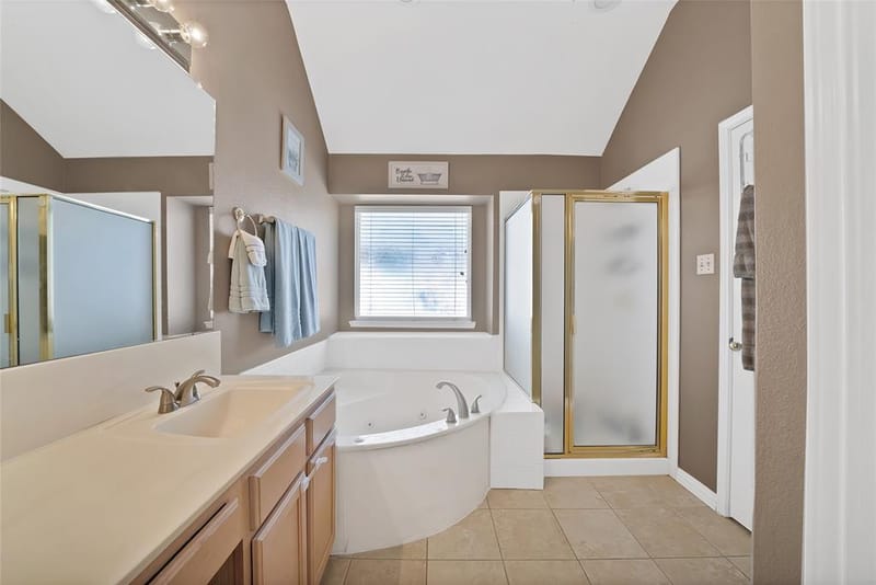 1801 Clark Drive, Carrollton TX 75010 - Photo 18