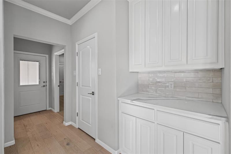 505 Eastpark Lane, Granbury TX 76049 - Photo 18