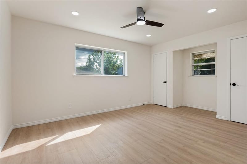 417 Keats Circle, Irving TX 75061 - Photo 17