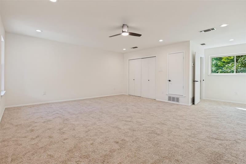 417 Keats Circle, Irving TX 75061 - Photo 12