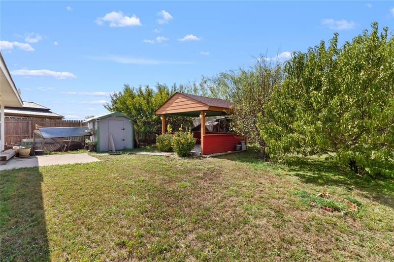 1221 Camden Yard Drive, Fort Worth TX 76028 - Photo 27