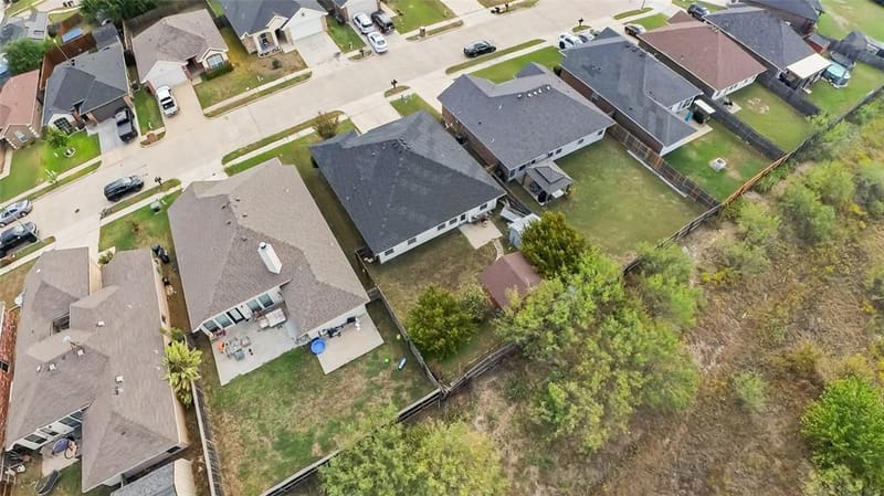 1221 Camden Yard Drive, Fort Worth TX 76028 - Photo 6