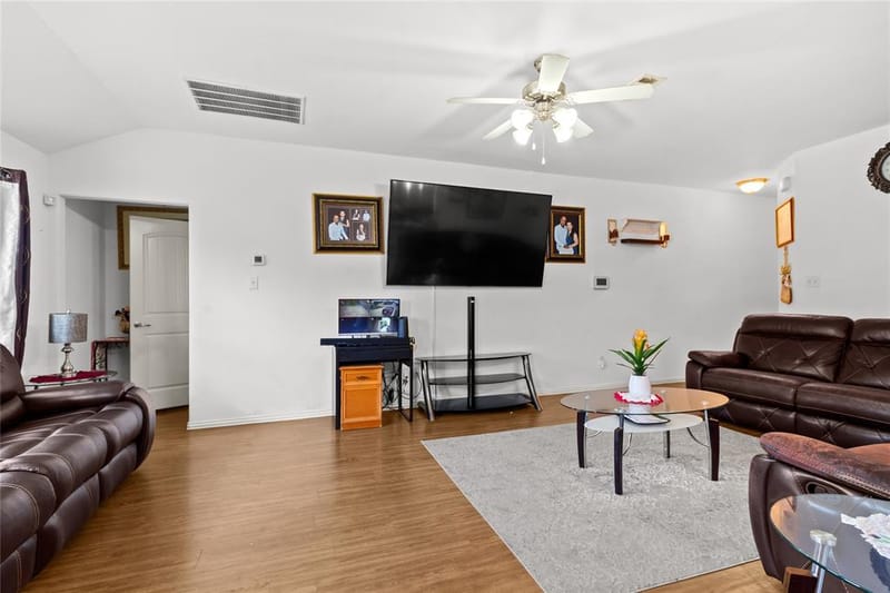 1221 Camden Yard Drive, Fort Worth TX 76028 - Photo 13