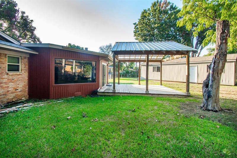 2706 S 5Th Street, Garland TX 75041 - Photo 6