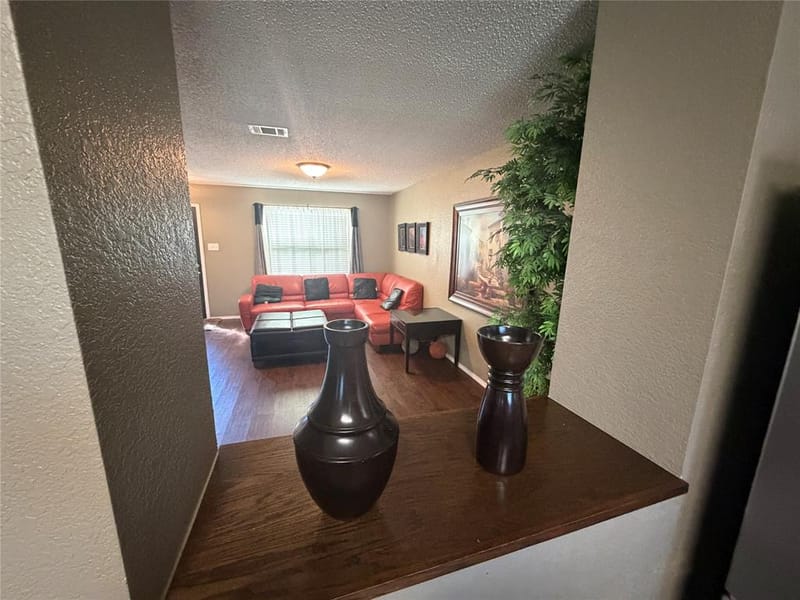 8115 Mossberg Drive, Arlington TX 76002 - Photo 6