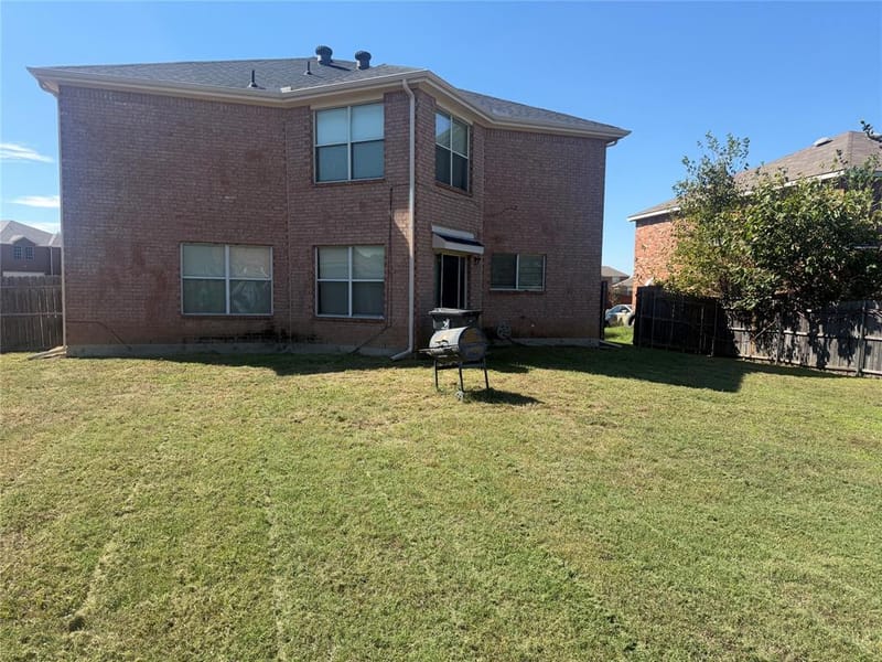 8115 Mossberg Drive, Arlington TX 76002 - Photo 18