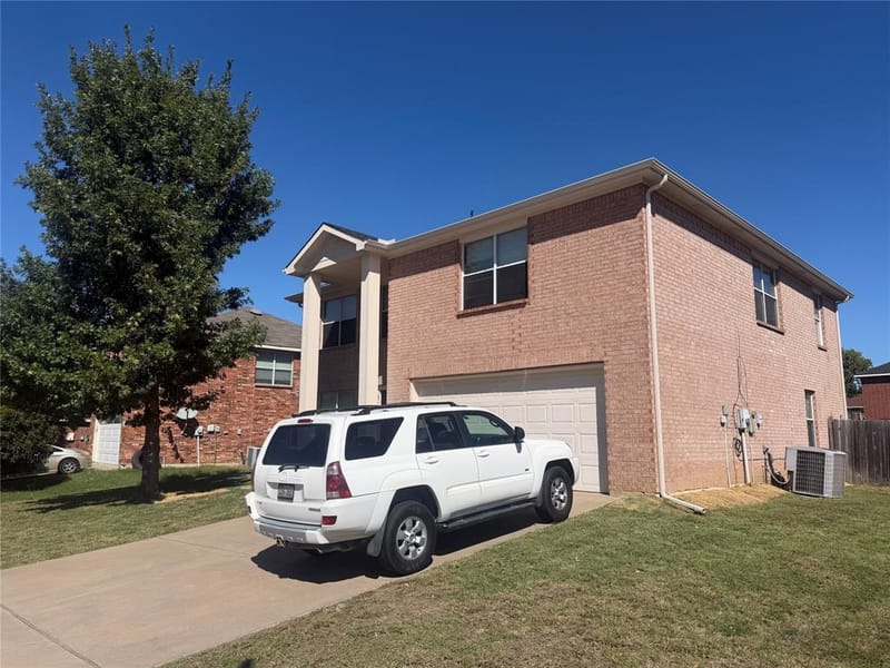 8115 Mossberg Drive, Arlington TX 76002 - Photo 15