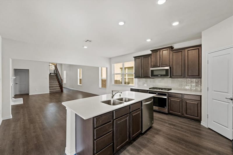 18117 Lakefront Court, Forney TX 75126 - Photo 8