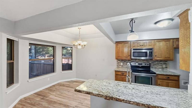 1903 W Spanish Oak Drive, Granbury TX 76048 - Photo 22