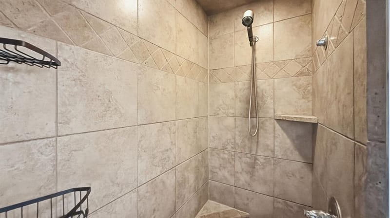 1903 W Spanish Oak Drive, Granbury TX 76048 - Photo 35