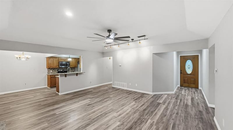 1903 W Spanish Oak Drive, Granbury TX 76048 - Photo 21