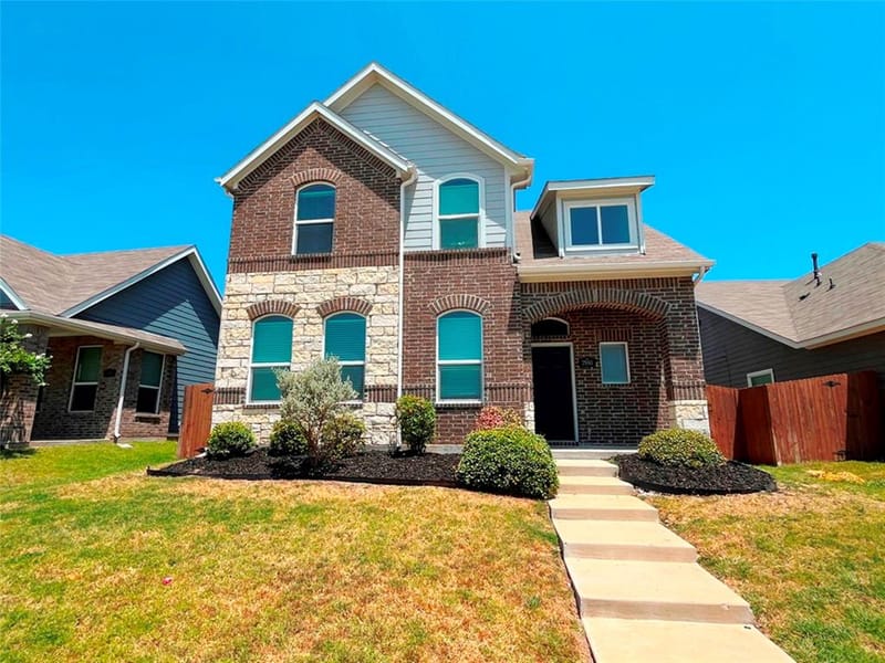 2990 Cedeno Drive, Heartland TX 75126