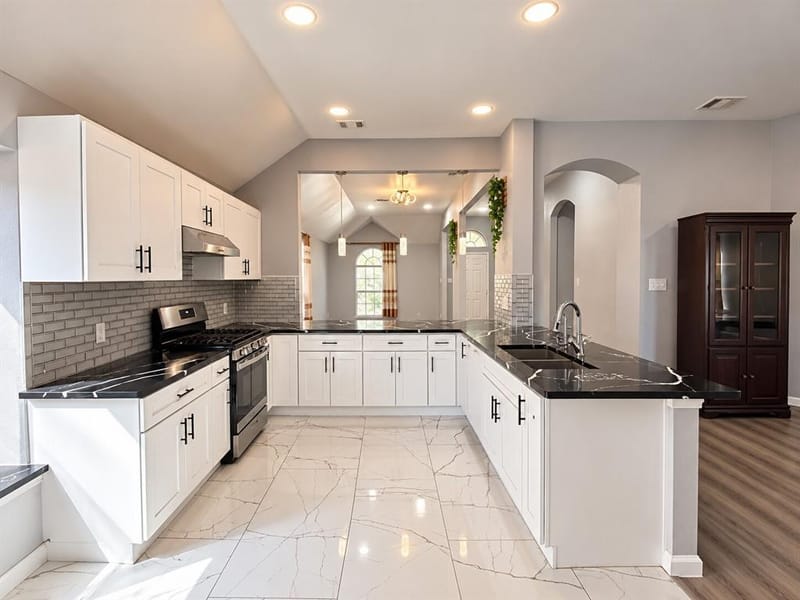 1906 Dartbrook Drive, Rowlett TX 75089 - Photo 9