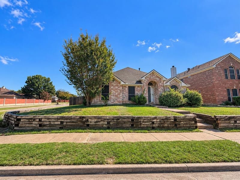 1906 Dartbrook Drive, Rowlett TX 75089 - Photo 4
