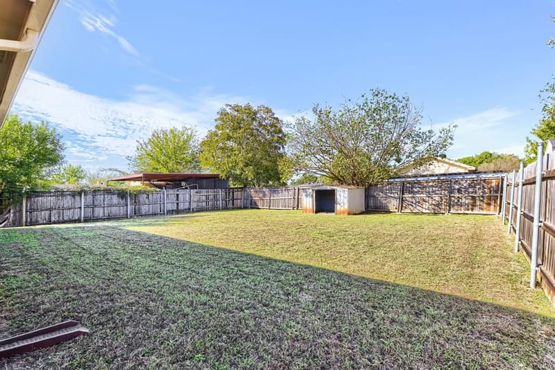 2039 Angelica Way, Dallas TX 75217 - Photo 28