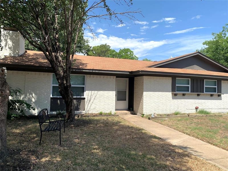 5515 Knights Court, Lake Dallas TX 75065