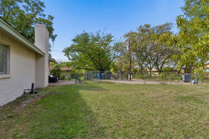 7337 Broken Tree Trail, Dallas TX 75232 - Photo 30