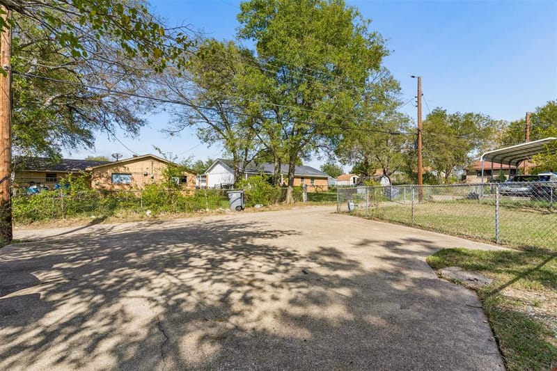 7337 Broken Tree Trail, Dallas TX 75232 - Photo 29
