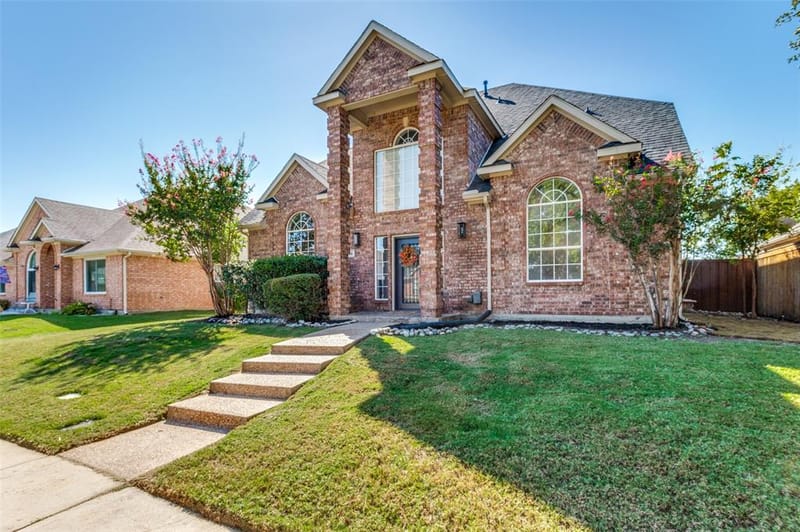 1364 Wentworth Drive, Lewisville TX 75067 - Photo 2