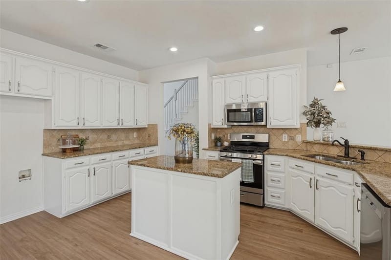 1364 Wentworth Drive, Lewisville TX 75067 - Photo 12