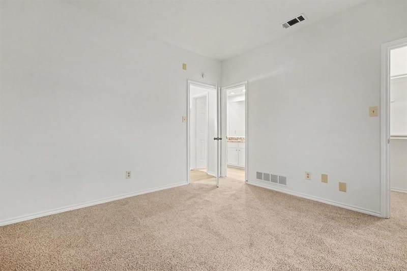 5825 Preston Valley Drive, Dallas TX 75240 - Photo 23
