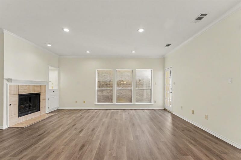 5825 Preston Valley Drive, Dallas TX 75240 - Photo 10