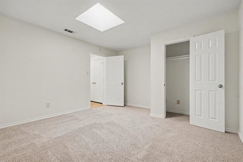 5825 Preston Valley Drive, Dallas TX 75240 - Photo 31