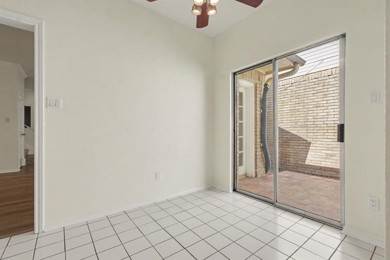 5825 Preston Valley Drive, Dallas TX 75240 - Photo 21