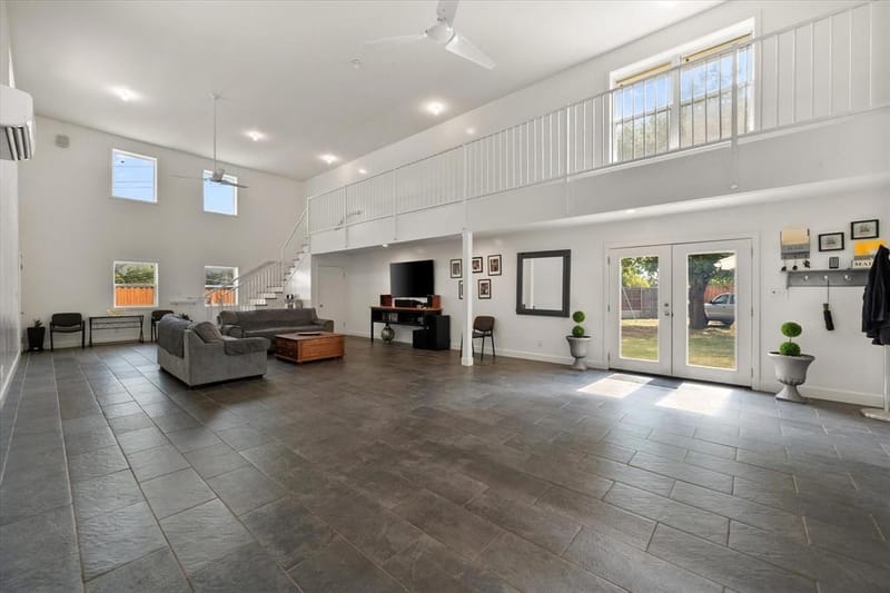 2548 Wood Valley Place, Dallas TX 75211 - Photo 19