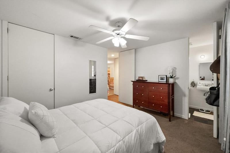 2548 Wood Valley Place, Dallas TX 75211 - Photo 21