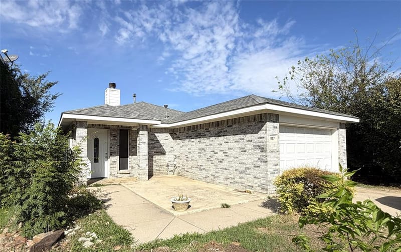 817 Savage Drive, Denton TX 76207
