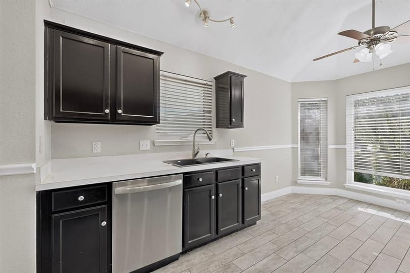 600 Jamie Lane, Mansfield TX 76063 - Photo 17