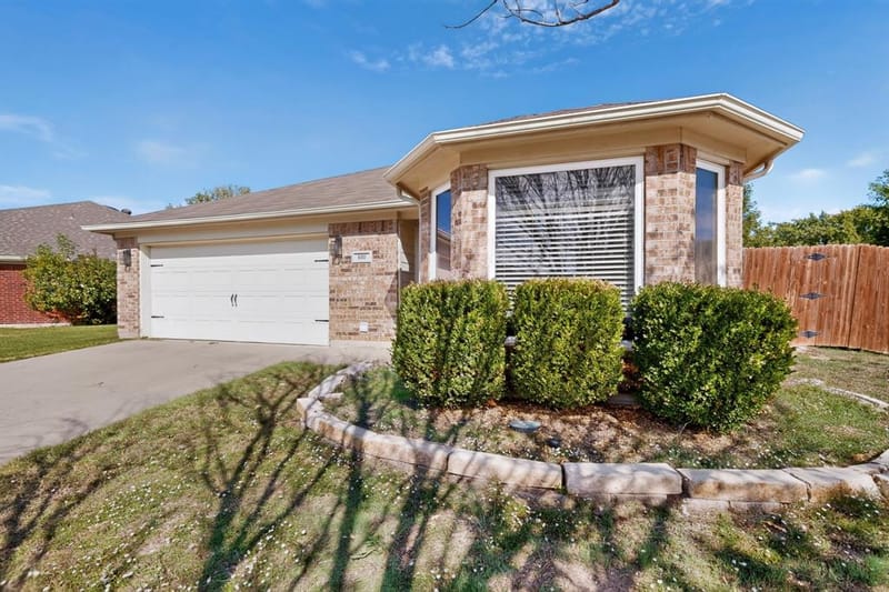 600 Jamie Lane, Mansfield TX 76063 - Photo 5