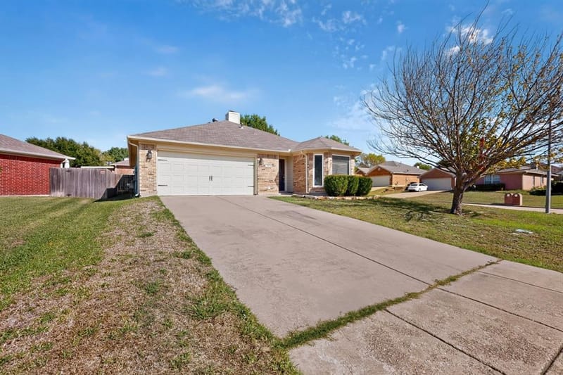 600 Jamie Lane, Mansfield TX 76063 - Photo 4