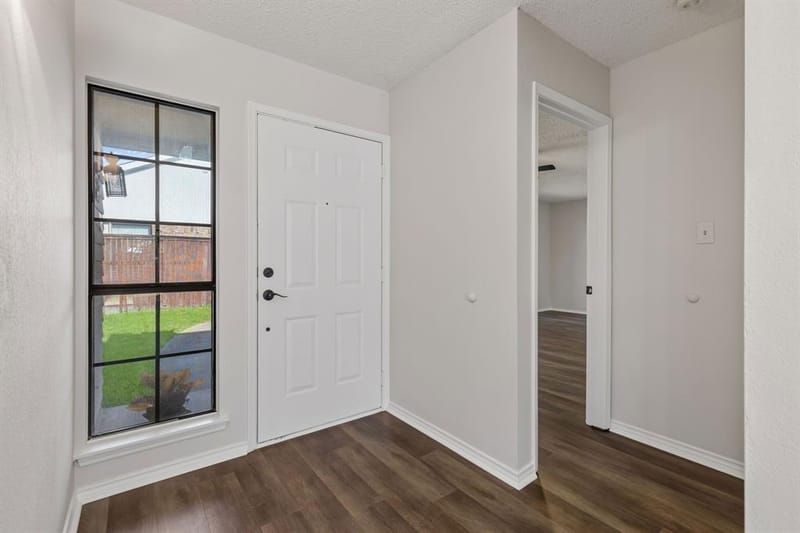 1805 Creekside Court, Garland TX 75040 - Photo 16