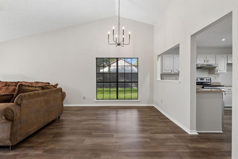 1805 Creekside Court, Garland TX 75040 - Photo 12