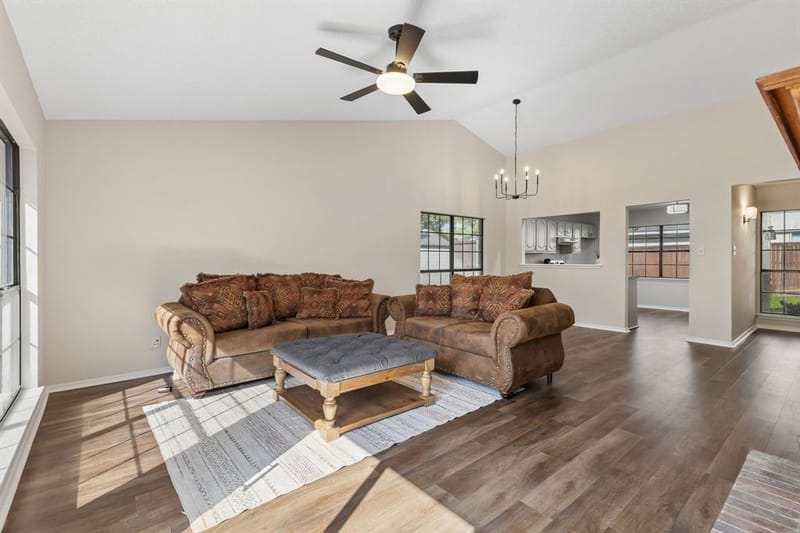1805 Creekside Court, Garland TX 75040 - Photo 3