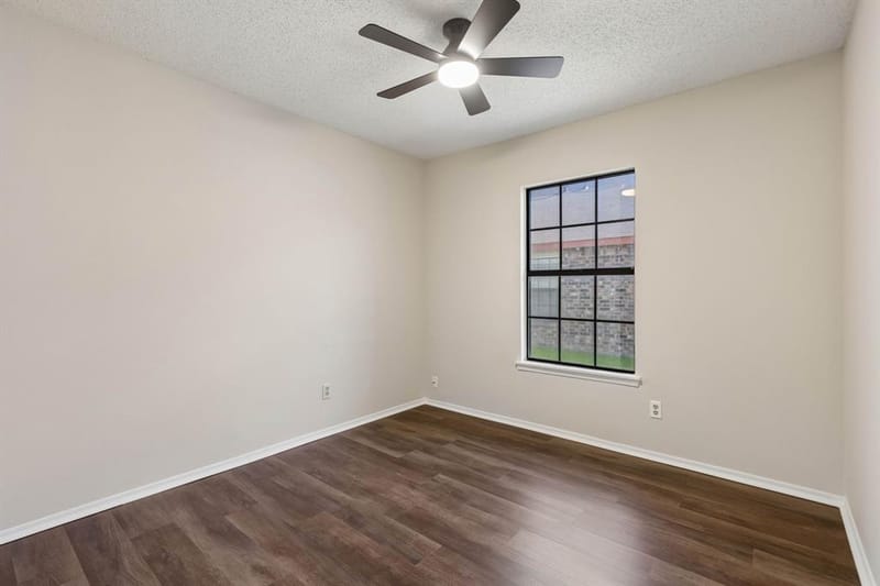 1805 Creekside Court, Garland TX 75040 - Photo 24