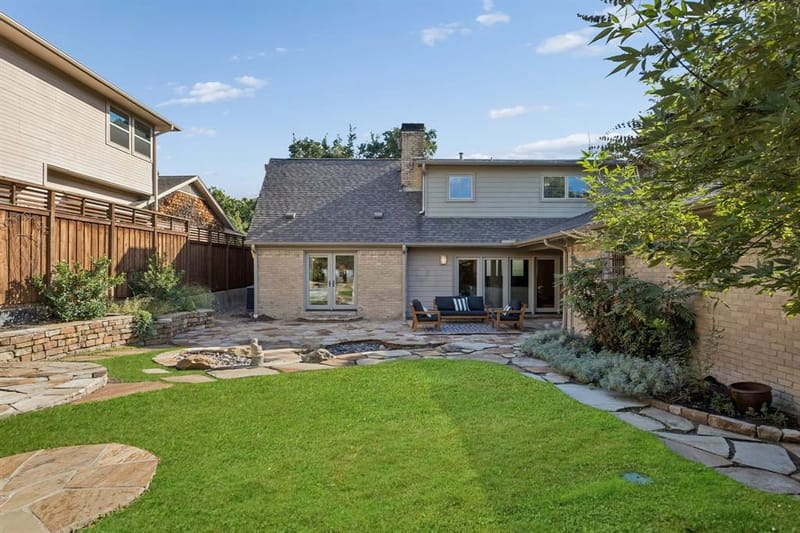 10115 Chesterton Drive, Dallas TX 75238 - Photo 35