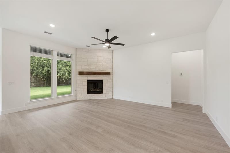 937 Cardinal Drive, Midlothian TX 76065 - Photo 12