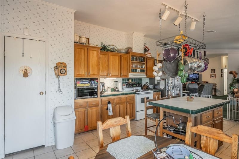 8300 Fm 1902, Burleson TX 76058 - Photo 16