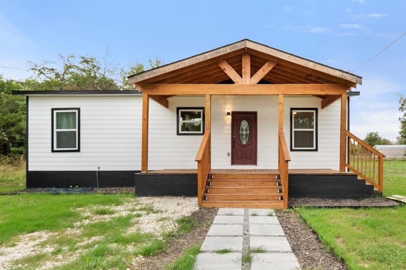 3711 NW County Road 3112, Purdon TX 76679