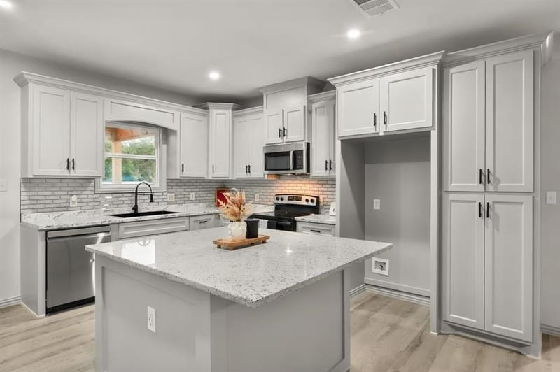 3711 NW County Road 3112, Purdon TX 76679 - Photo 8