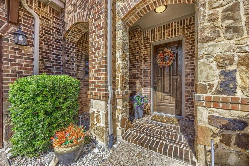 7200 Maudsley Drive, McKinney TX 75071 - Photo 2