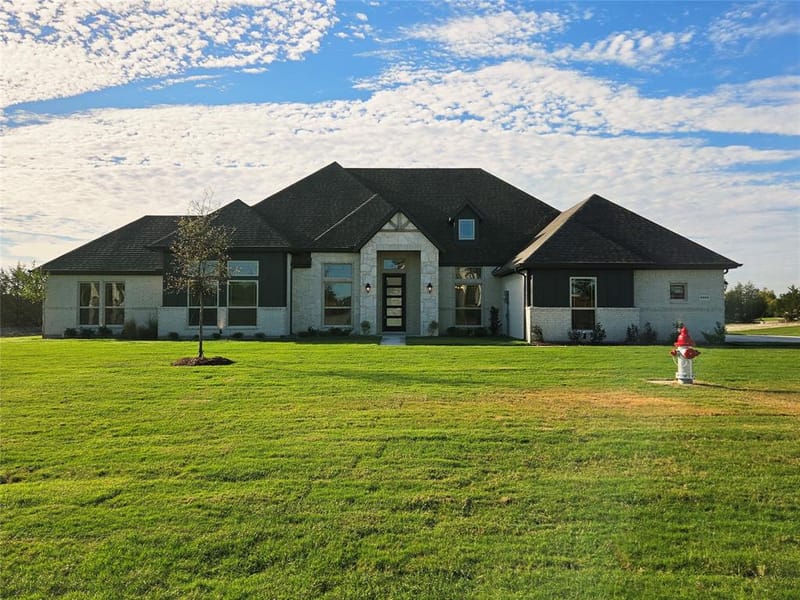 6850 Hayes Road, Midlothian TX 76065
